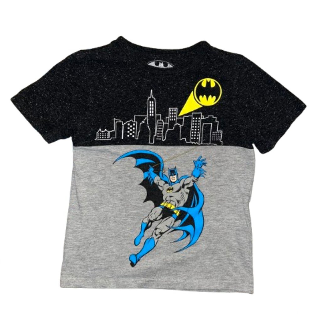 batman t shirt short sleeved crewneck gray black blue